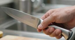 proper grip prevents kitchen accidents